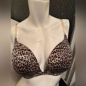 Victoria’s Secret Very Sexy push up cheetah bra 34DD